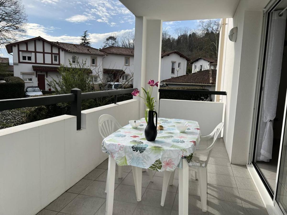 Appartement T2 Confortable Avec Terrasse, Proche Centre Ville Et Thermes, Cambo-Les-Bains - Fr-1-495-30 Exterior photo